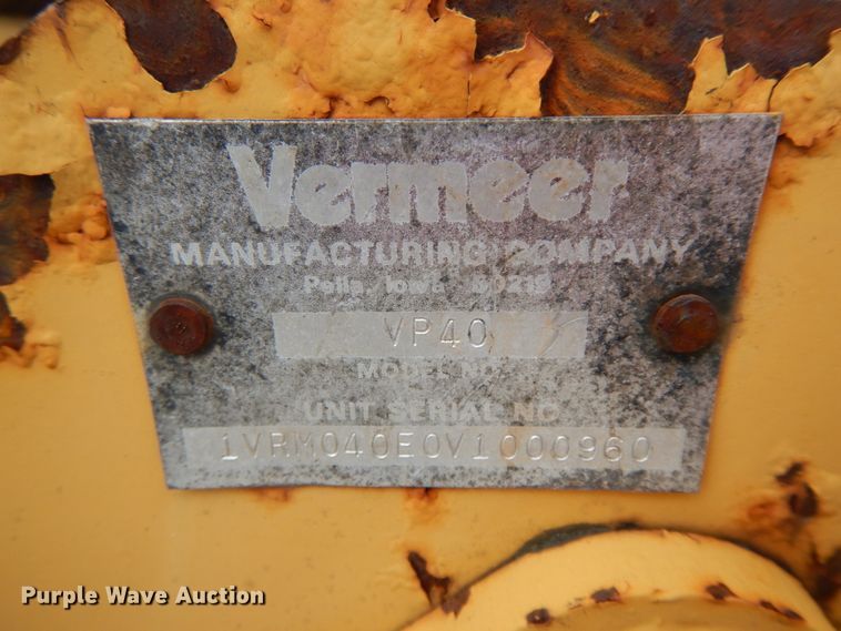 image for item HM9749 1997 Vermeer LM42  cable plow