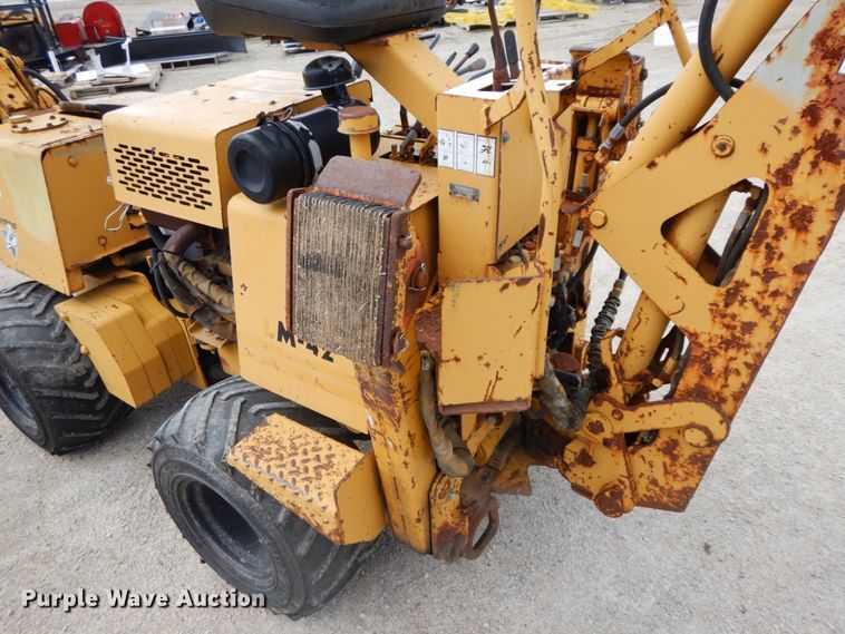 image for item HM9749 1997 Vermeer LM42  cable plow