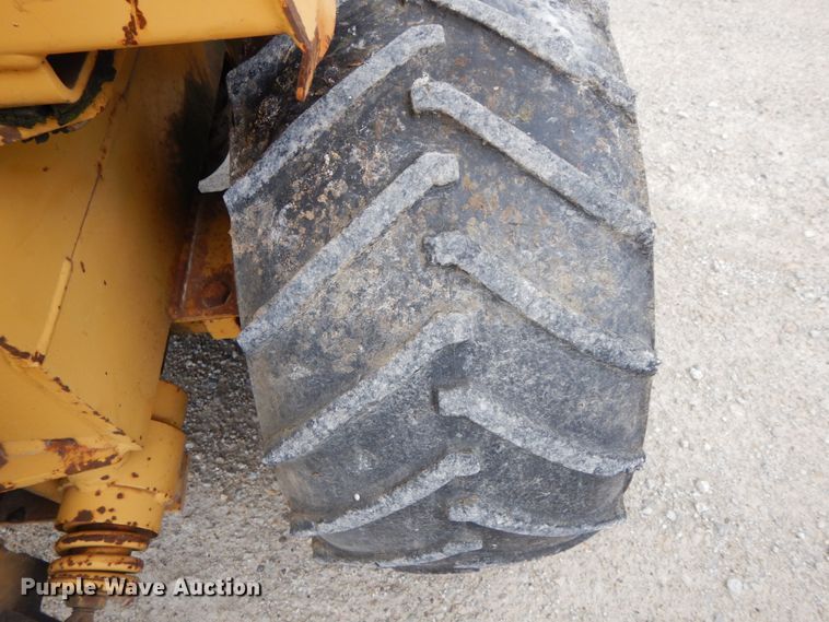 image for item HM9749 1997 Vermeer LM42  cable plow