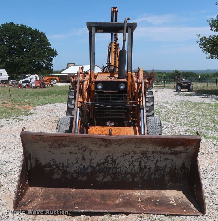 image for item HT9596 1975 Case 580B  backhoe