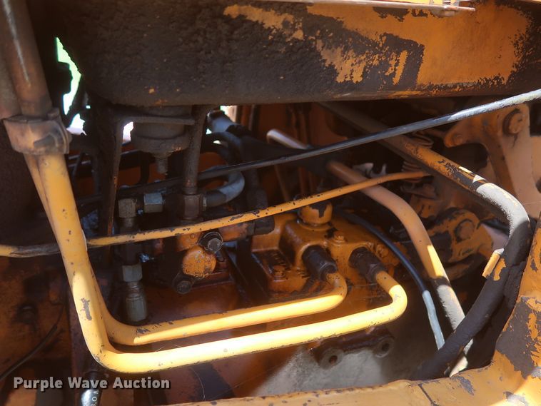 image for item HT9596 1975 Case 580B  backhoe