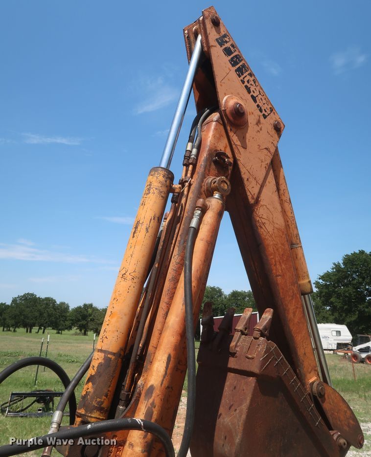 image for item HT9596 1975 Case 580B  backhoe