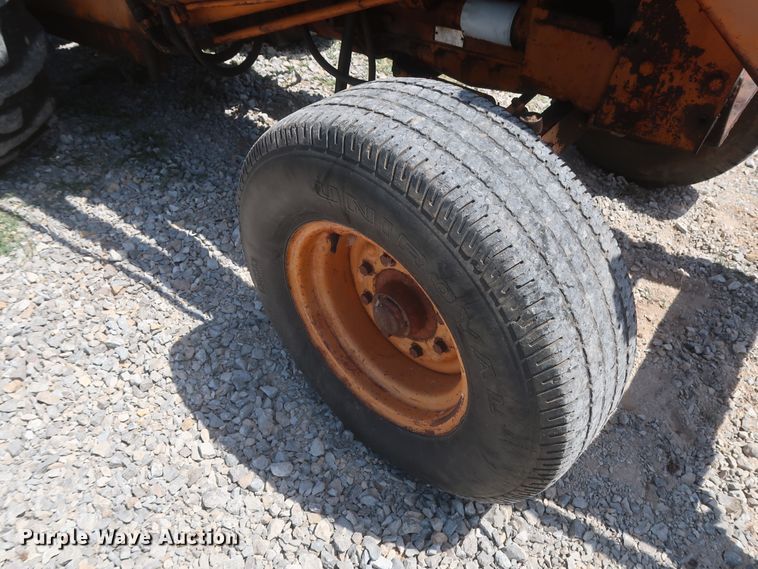 image for item HT9596 1975 Case 580B  backhoe