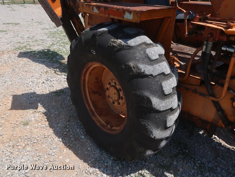 image for item HT9596 1975 Case 580B  backhoe