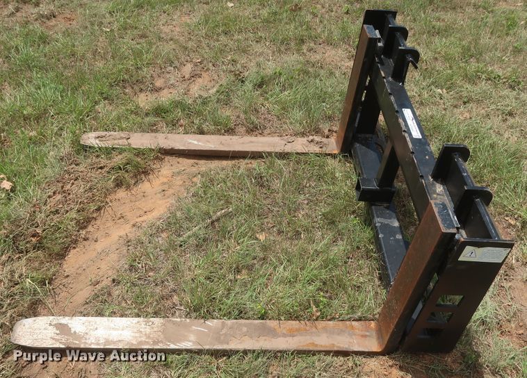 image for item HT9597 Titan pallet forks