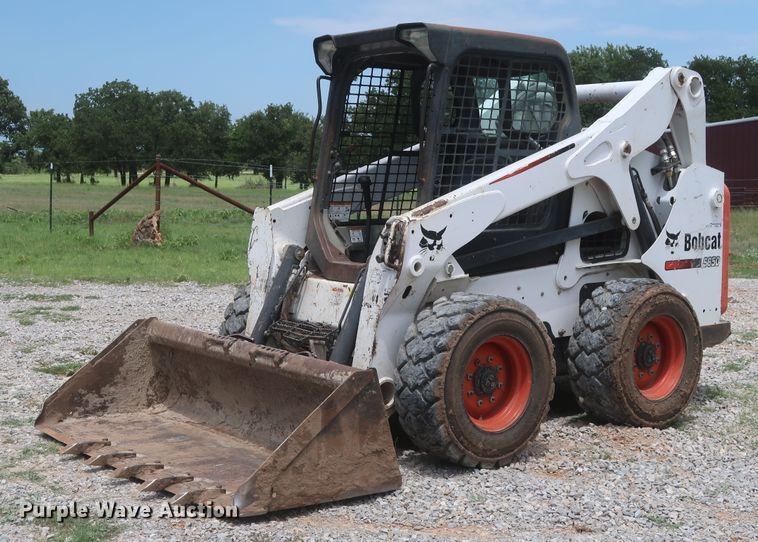 image for item HT9598 2010 Bobcat S650  skid steer loader