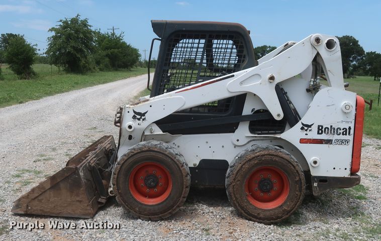 image for item HT9598 2010 Bobcat S650  skid steer loader