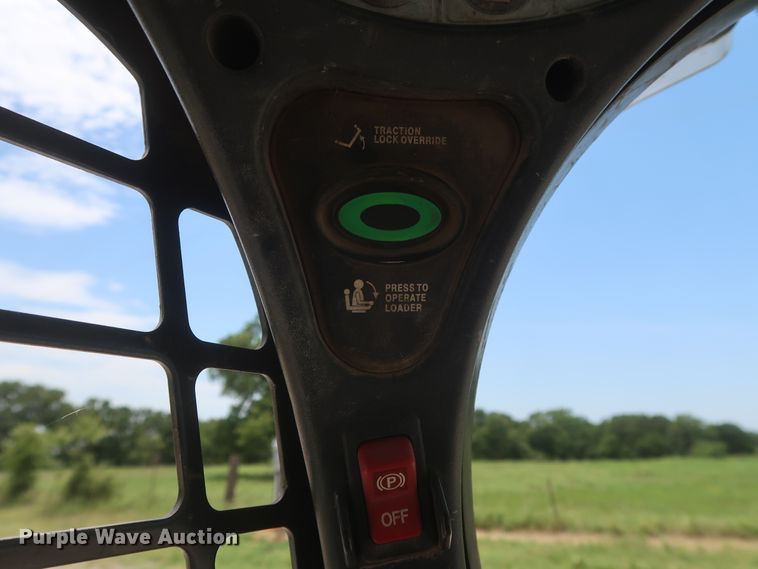 image for item HT9598 2010 Bobcat S650  skid steer loader