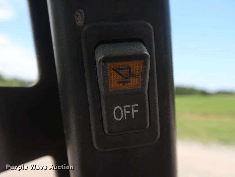 image for item HT9598 2010 Bobcat S650  skid steer loader