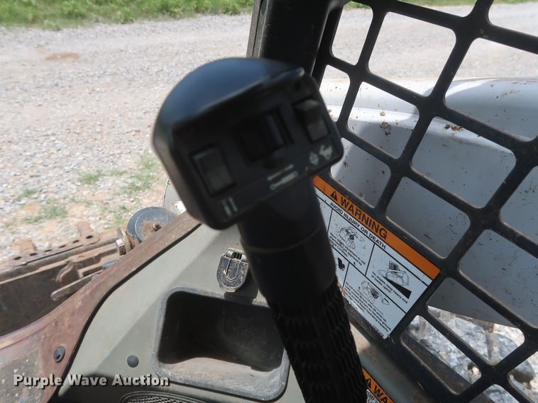 image for item HT9598 2010 Bobcat S650  skid steer loader