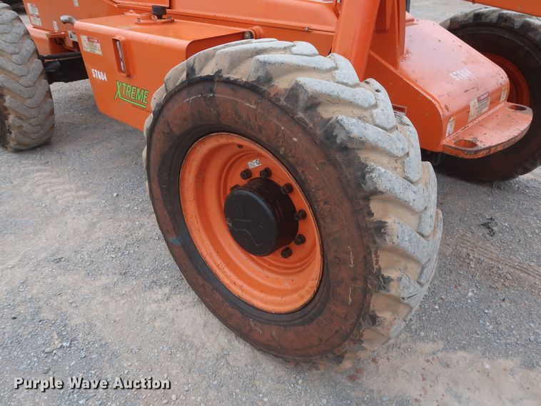 image for item HT9605 2006 Xtreme XRM1045  telehandler