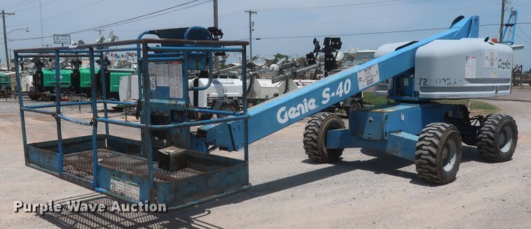 image for item HT9608 2008 Genie S-40  boom lift