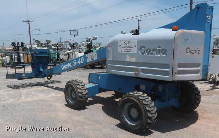 image for item HT9608 2008 Genie S-40  boom lift