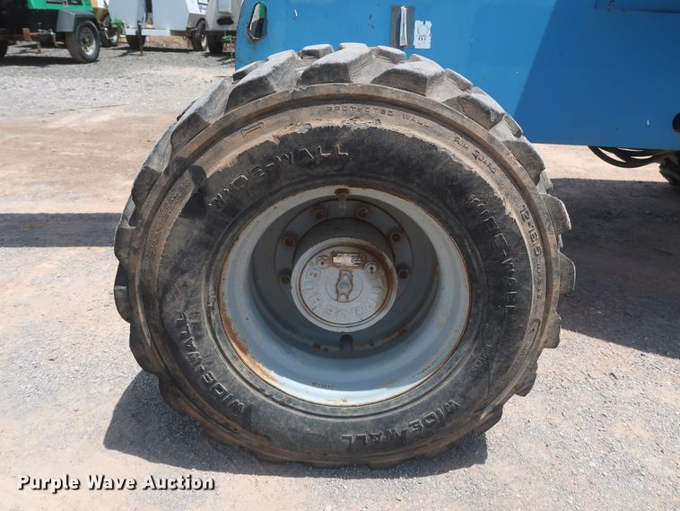 image for item HT9608 2008 Genie S-40  boom lift