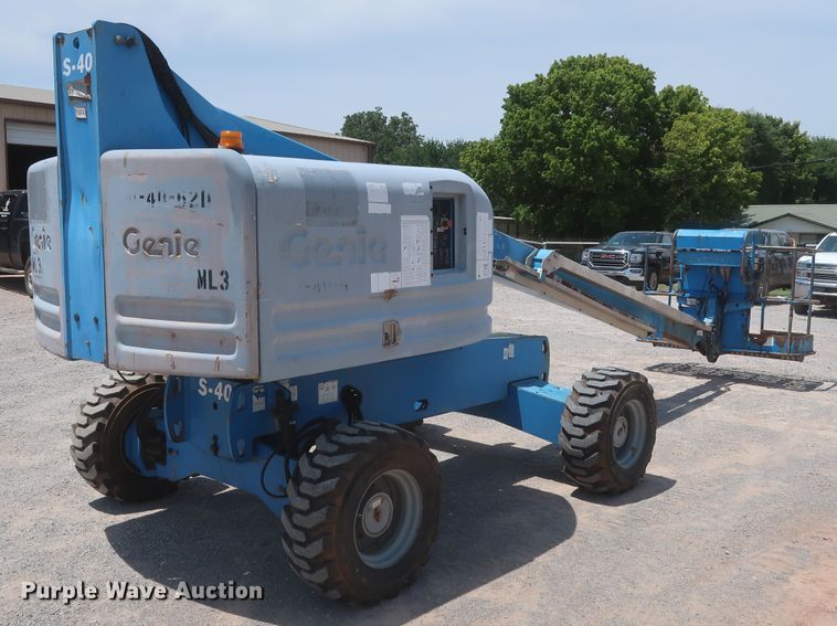 image for item HT9609 2006 Genie S40  boom lift
