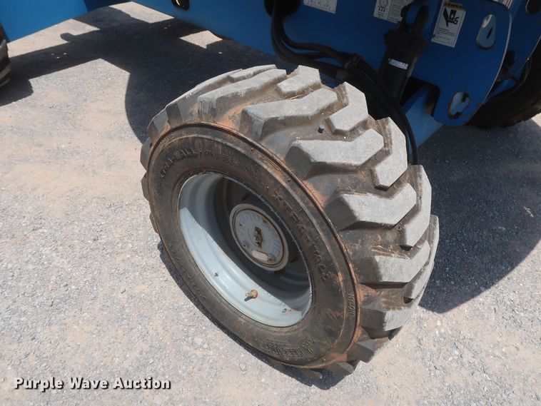 image for item HT9609 2006 Genie S40  boom lift