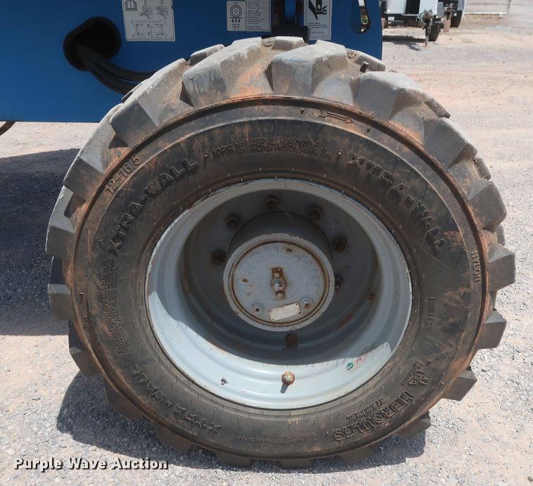 image for item HT9609 2006 Genie S40  boom lift