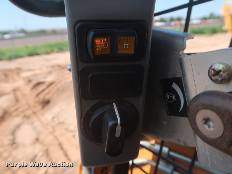 image for item HT9629 2018 Case TR270  tracked skid steer loader