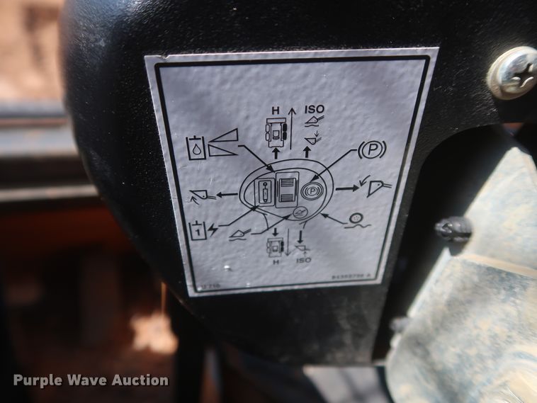 image for item HT9629 2018 Case TR270  tracked skid steer loader