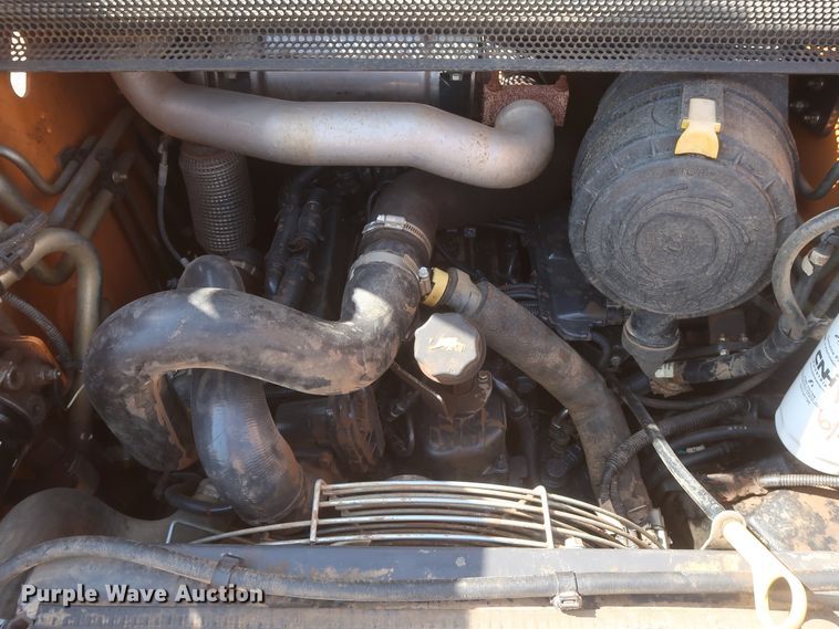 image for item HT9629 2018 Case TR270  tracked skid steer loader