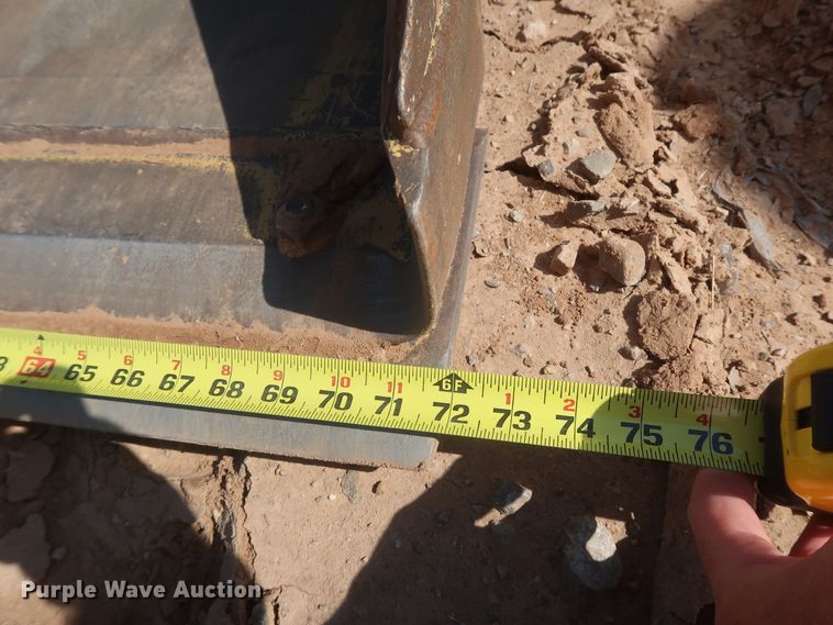 image for item HT9629 2018 Case TR270  tracked skid steer loader