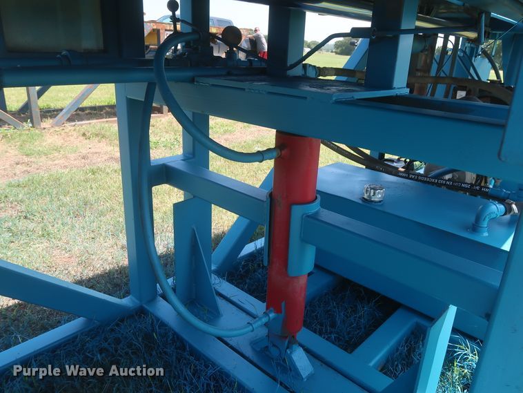 image for item HT9630 2008 Hawe hydraulic pipe lifter