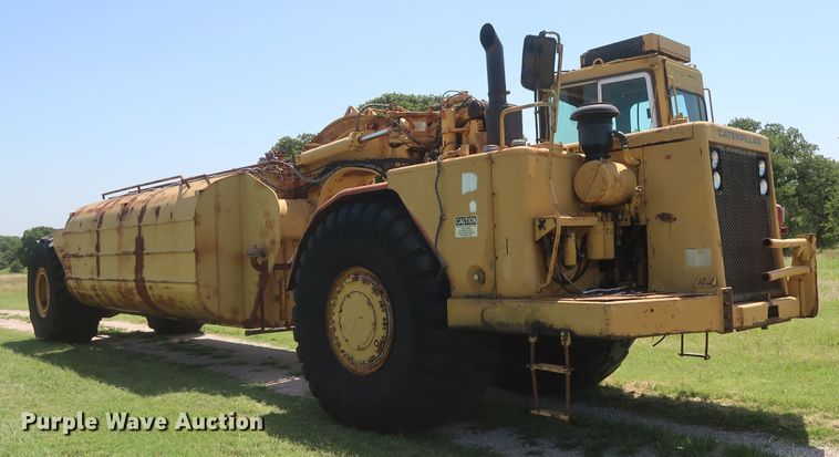 image for item HT9631 1977 Caterpillar 631D  water wagon