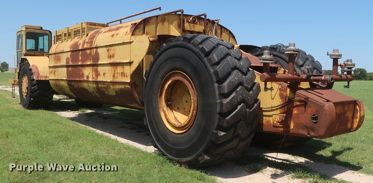 image for item HT9631 1977 Caterpillar 631D  water wagon