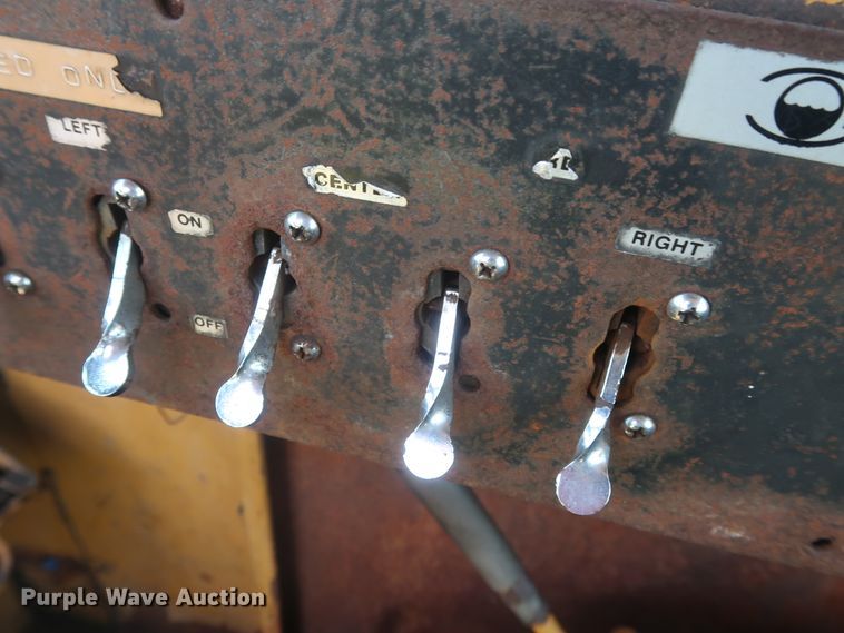 image for item HT9631 1977 Caterpillar 631D  water wagon