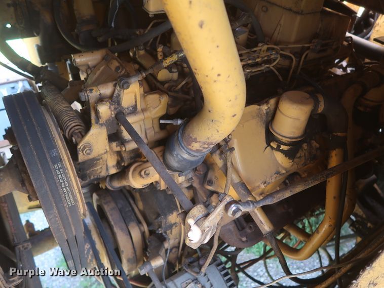 image for item HT9631 1977 Caterpillar 631D  water wagon