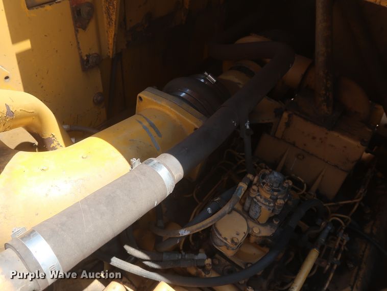 image for item HT9631 1977 Caterpillar 631D  water wagon