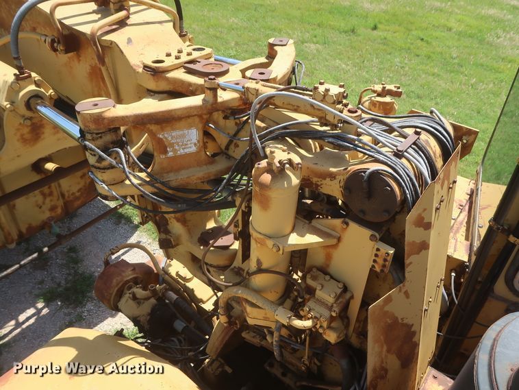 image for item HT9631 1977 Caterpillar 631D  water wagon