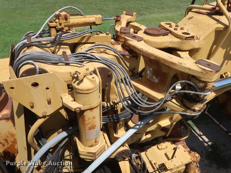image for item HT9631 1977 Caterpillar 631D  water wagon