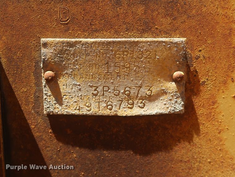 image for item HT9631 1977 Caterpillar 631D  water wagon