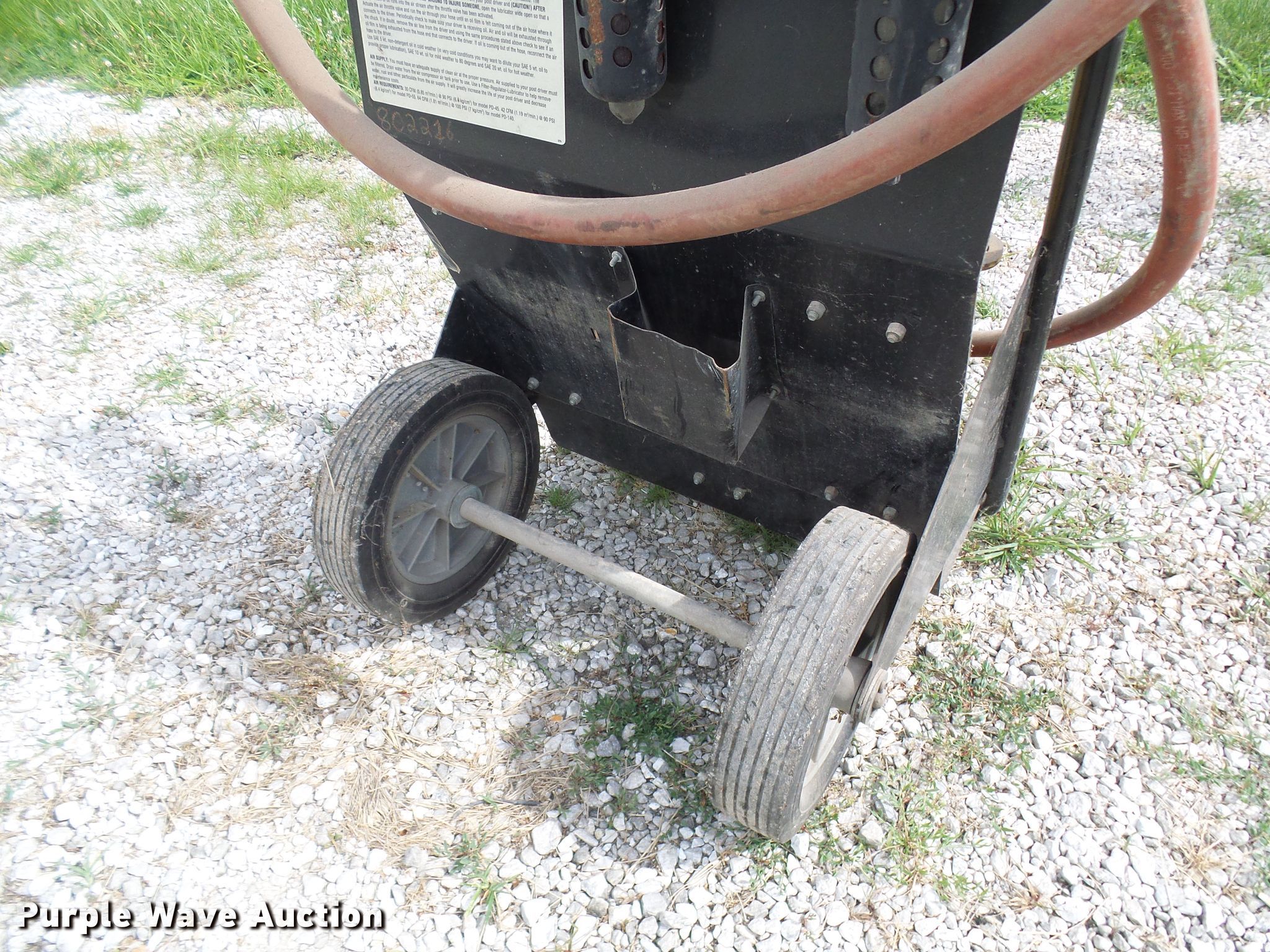 Rhino PD55 pneumatic post driver in Clark, MO Item DG1955 sold