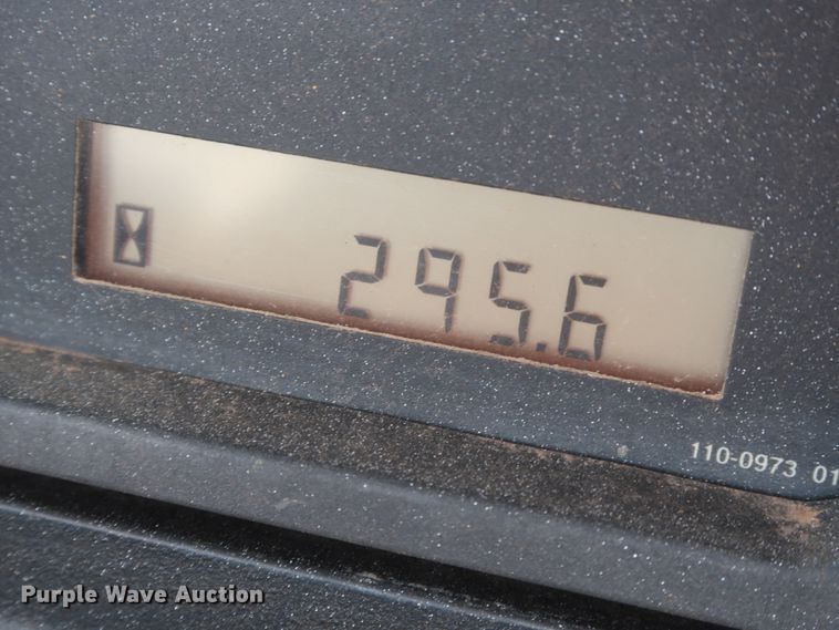 image for item DG7165 2001 Caterpillar D6M LGP  pipelayer