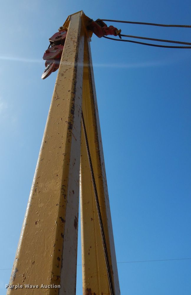 image for item DG7165 2001 Caterpillar D6M LGP  pipelayer