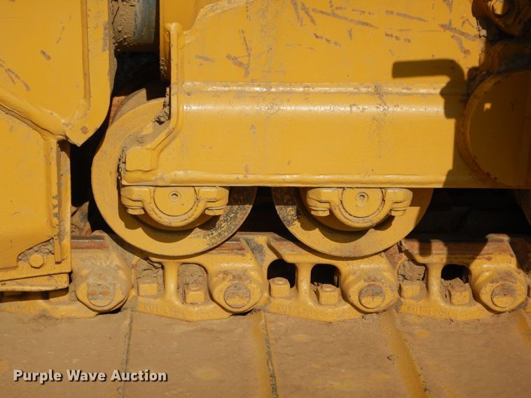 image for item DG7165 2001 Caterpillar D6M LGP  pipelayer