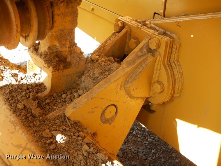 image for item DG7165 2001 Caterpillar D6M LGP  pipelayer