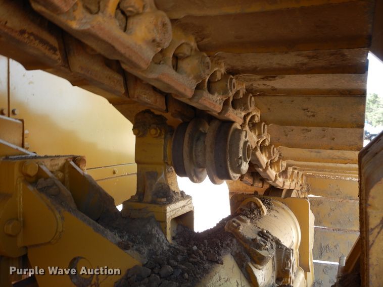 image for item DG7165 2001 Caterpillar D6M LGP  pipelayer
