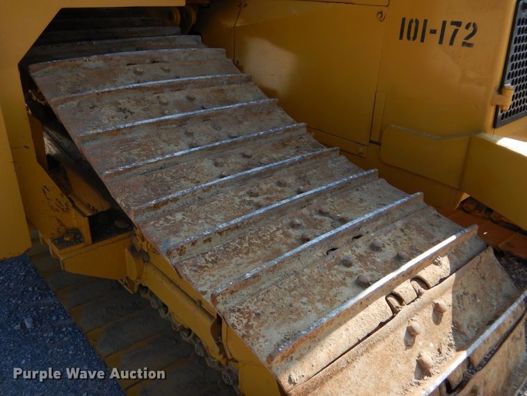 image for item DG7165 2001 Caterpillar D6M LGP  pipelayer