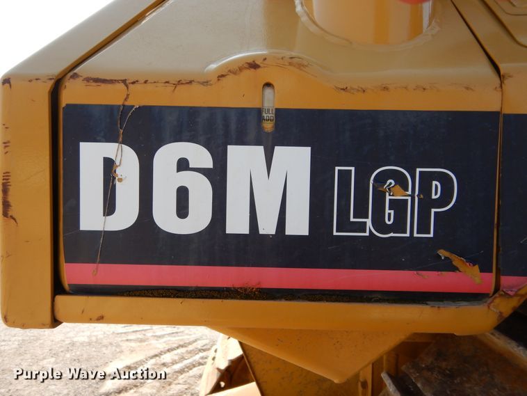 image for item DG7165 2001 Caterpillar D6M LGP  pipelayer