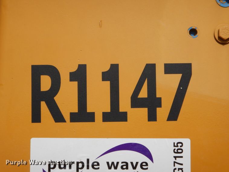 image for item DG7165 2001 Caterpillar D6M LGP  pipelayer