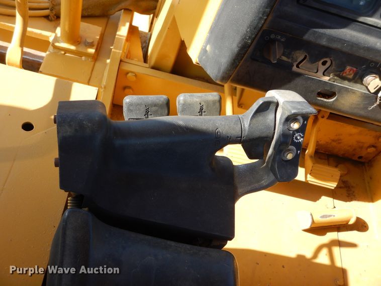 image for item DG7166 1998 Caterpillar D6M LGP  pipelayer