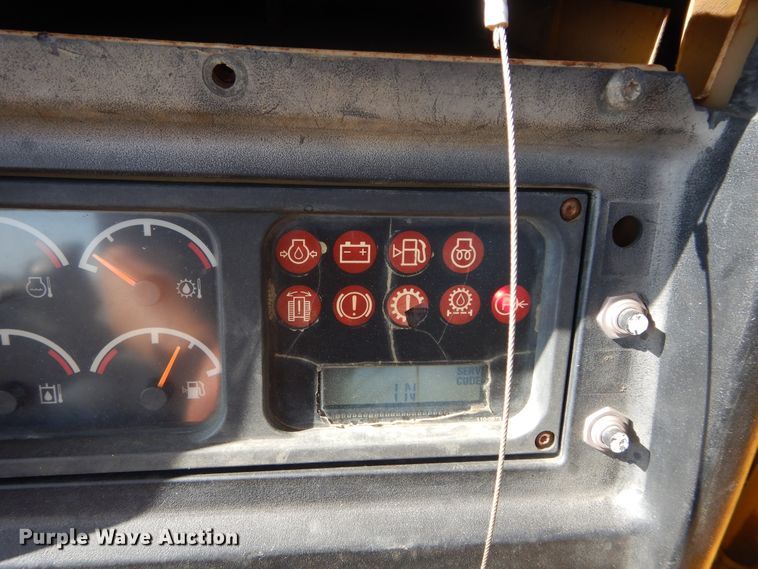 image for item DG7166 1998 Caterpillar D6M LGP  pipelayer