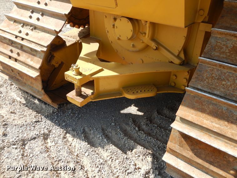 image for item DG7166 1998 Caterpillar D6M LGP  pipelayer