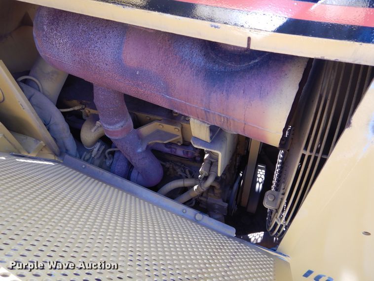 image for item DG7166 1998 Caterpillar D6M LGP  pipelayer