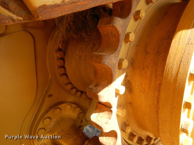 image for item DG7166 1998 Caterpillar D6M LGP  pipelayer