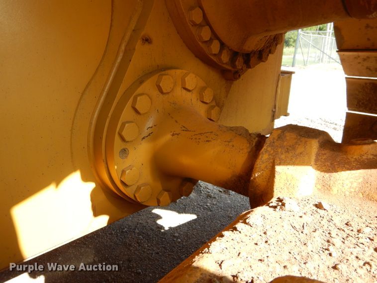 image for item DG7166 1998 Caterpillar D6M LGP  pipelayer