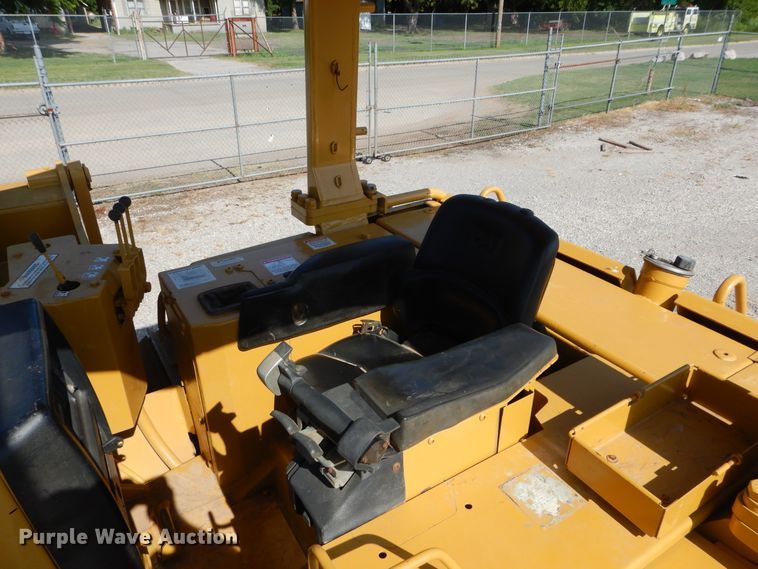 image for item DG7167 1998 Caterpillar D6M LGP  pipelayer